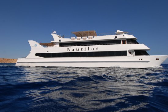 Nautilus catamaran boat